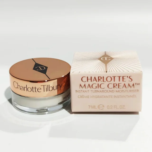 مجیک کرم مرطوب‌کننده شارلوت تیلبری Magic Cream اورجینال ۷ میلی‌لیتر